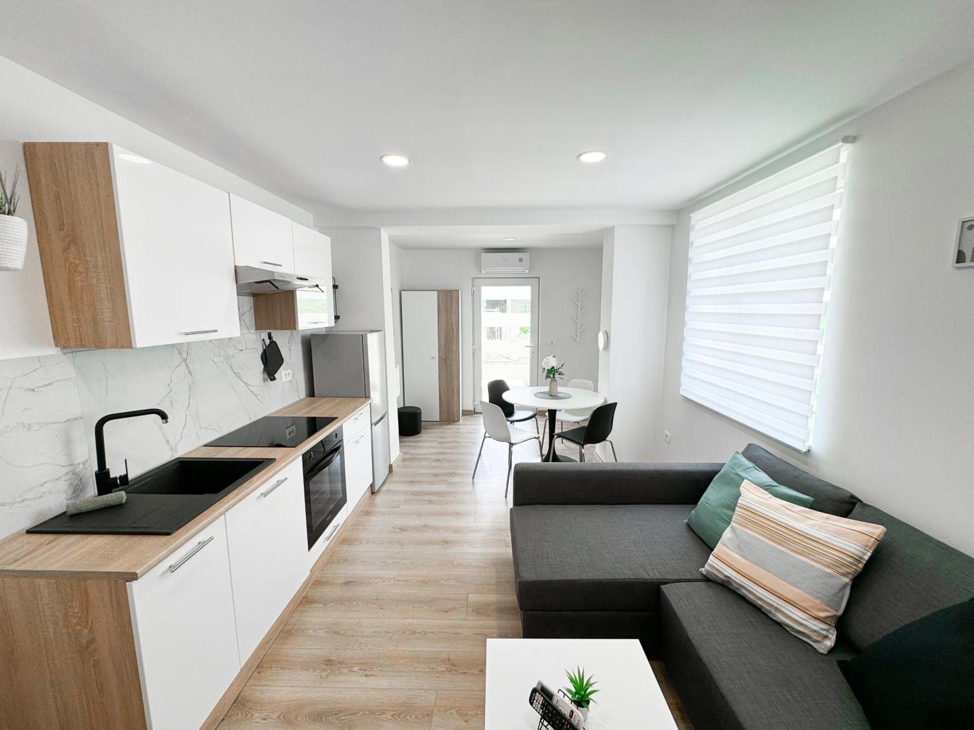 The Pinot'S Apartments Capodistria Esterno foto