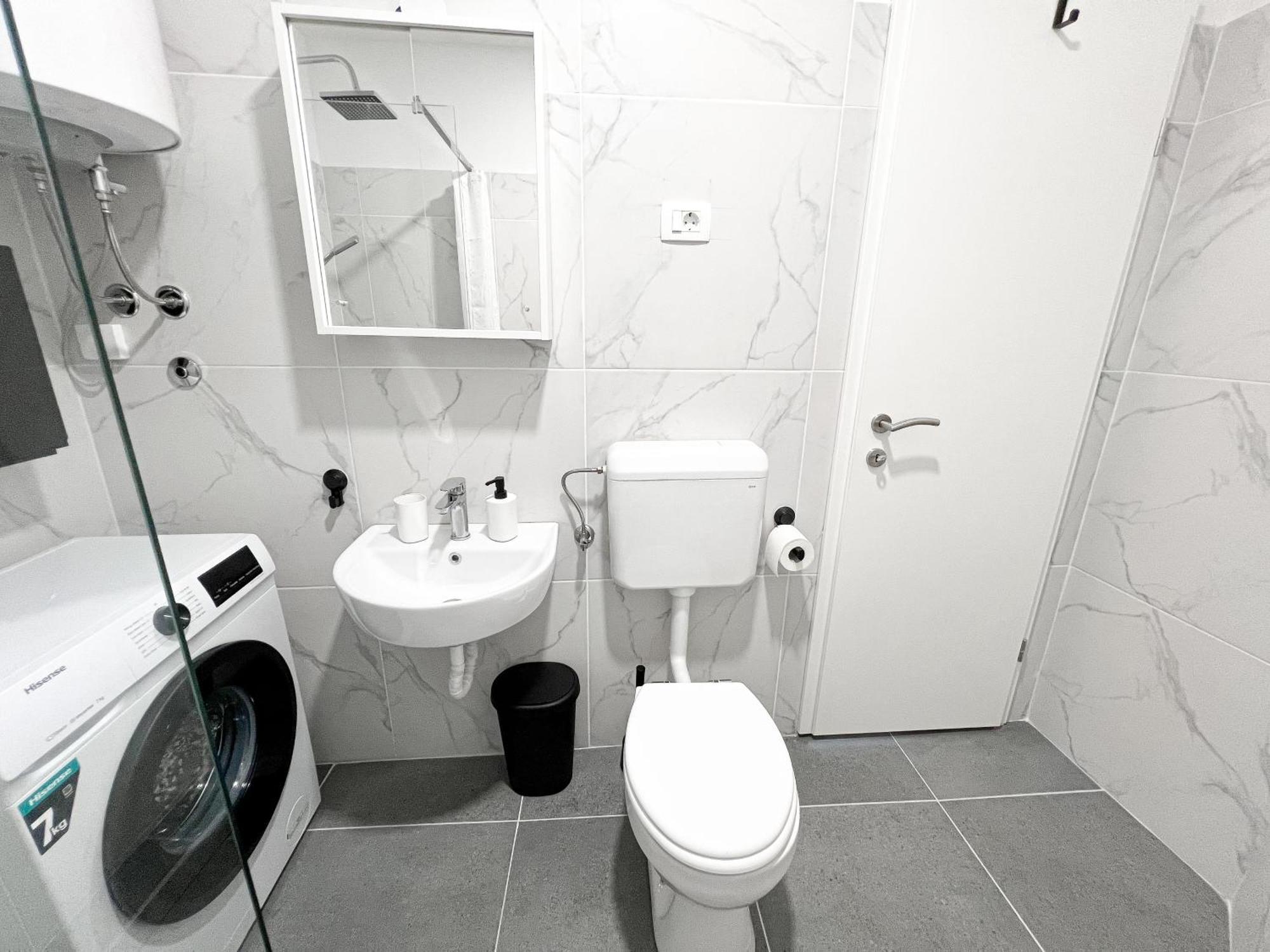 The Pinot'S Apartments Capodistria Esterno foto